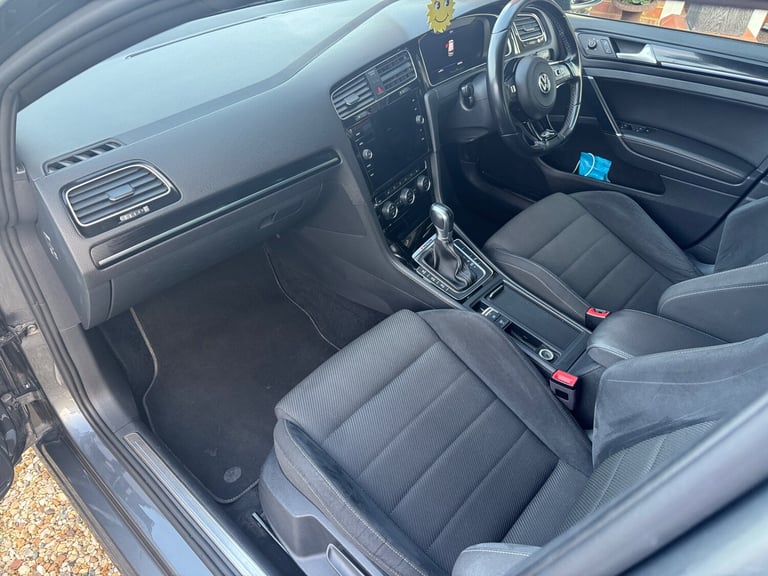 2018 Volkswagen Golf 2.0 TSI 310 R 5dr 4MOTION DSG HATCHBACK Petrol Automatic