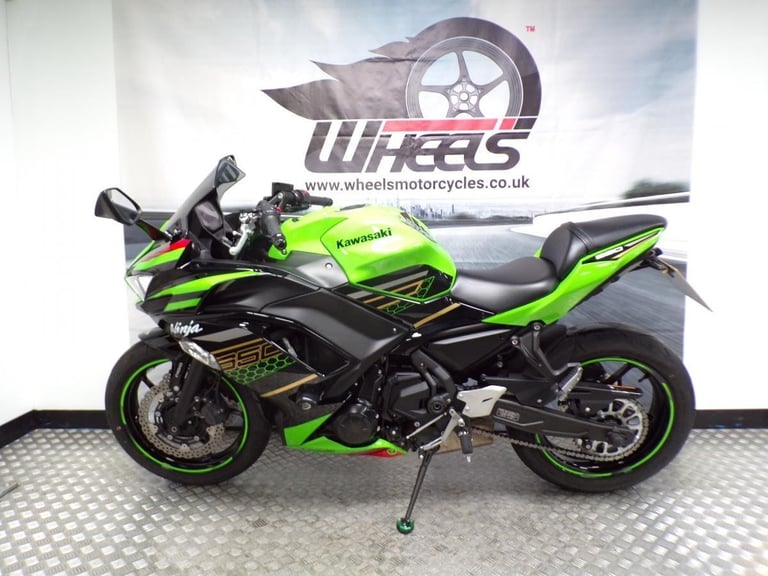 KAWASAKI NINJA 650