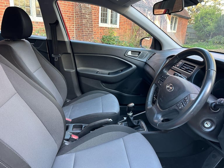 2019 Hyundai i20 1.2 SE Launch Edition Hatchback 5dr Petrol Manual Euro 6 (s/s) (84 ps) HATCHBACK...