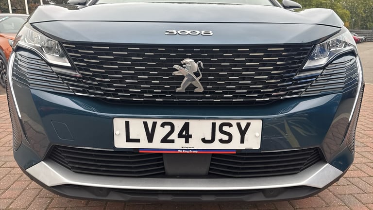 2024 Peugeot 3008 1.6 13.2kWh Allure Premium + SUV 5dr Petrol Plug-in Hybrid e-EAT Euro 6 (s/ SUV...