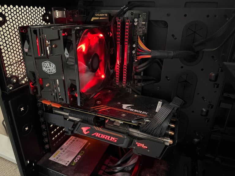 Swap for Xbox Series X - Custom Gaming PC With Peripherals