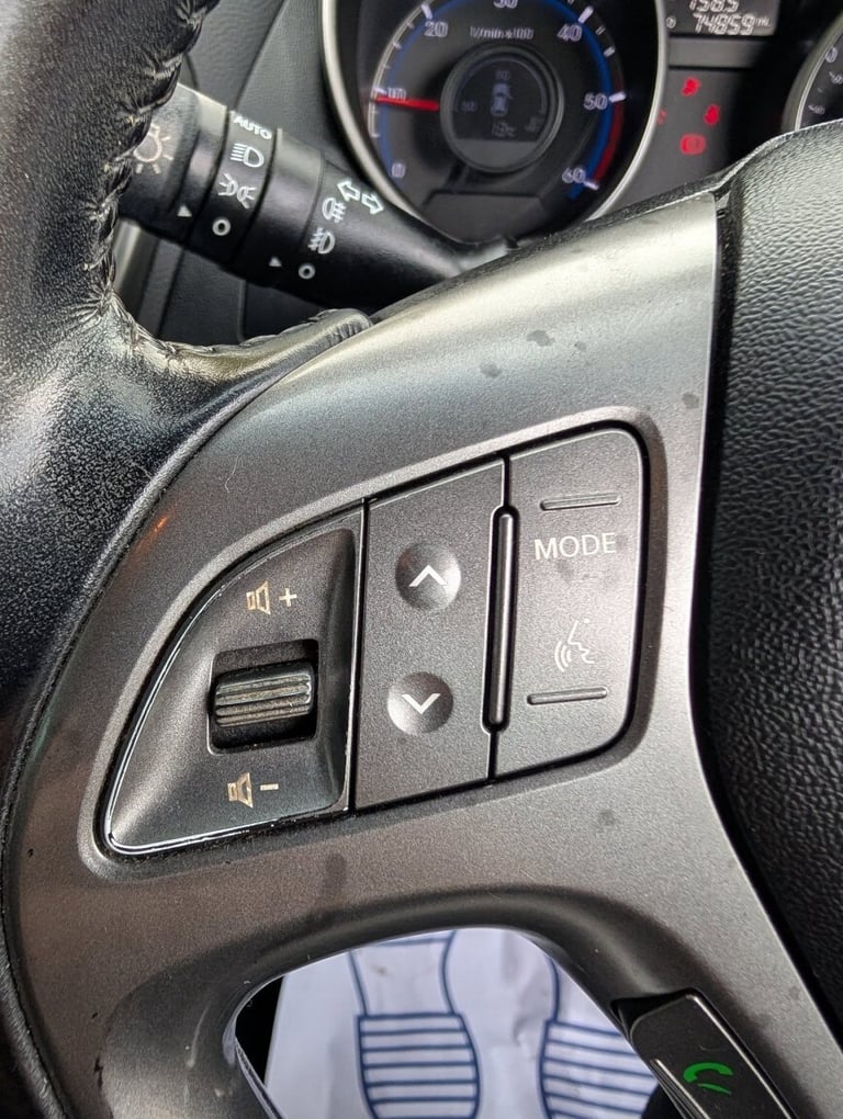HYUNDAI IX35 1.7 CRDi Premium 2015