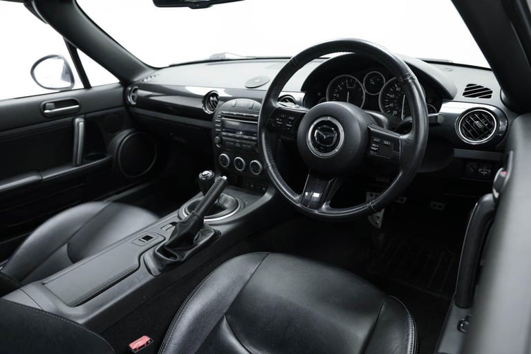 2014 Mazda MX-5 2.0i Sport Tech 2dr CONVERTIBLE PETROL Manual