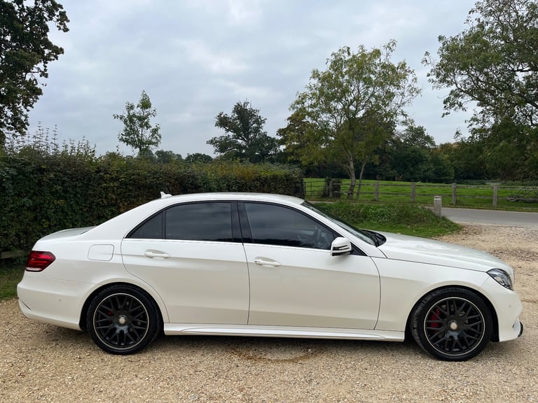 Mercedes-Benz, E Class, E250 CDi AMG Sport, Automatic, White, Saloon, beautiful condition
