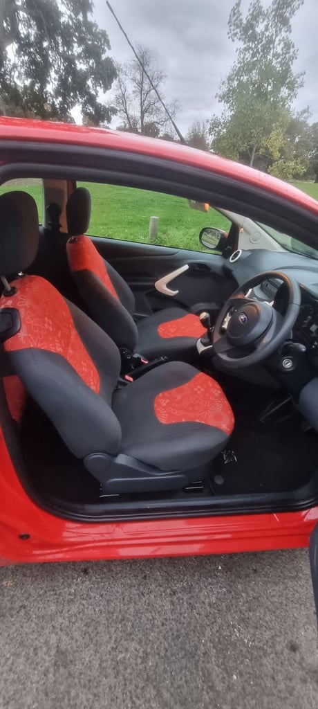 Ford, KA, Hatchback, 2014, Manual, 1242 (cc), 3 doors