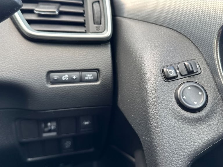 2018 Nissan Qashqai Nissan Qashqai 1.5 N-Connecta 5drs Hatchback Diesel Manual