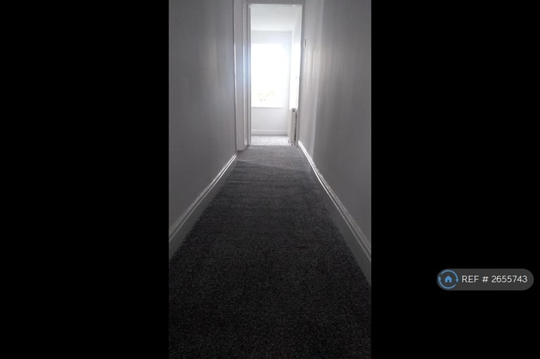 3 bedroom house in Ragdale Road, Nottingham, NG6 (3 bed) (#2655743)
