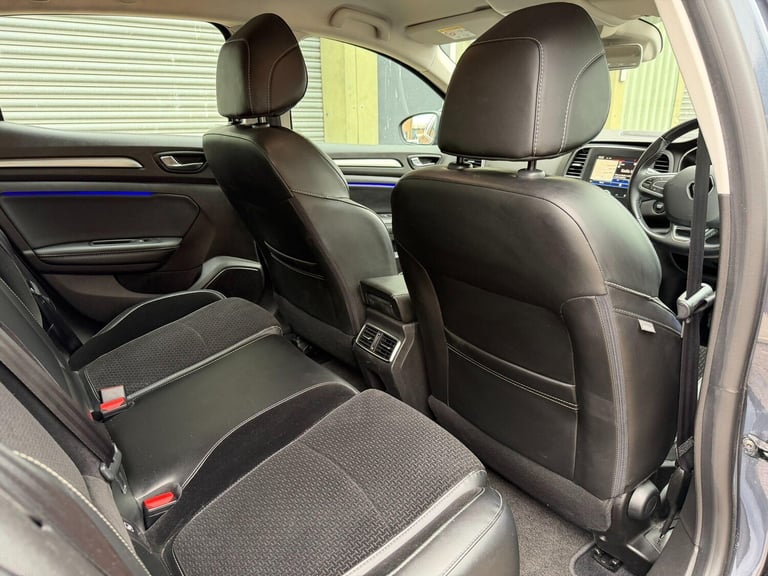 2017 Renault Megane 1.5 dCi Dynamique Nav 5dr HATCHBACK DIESEL Manual