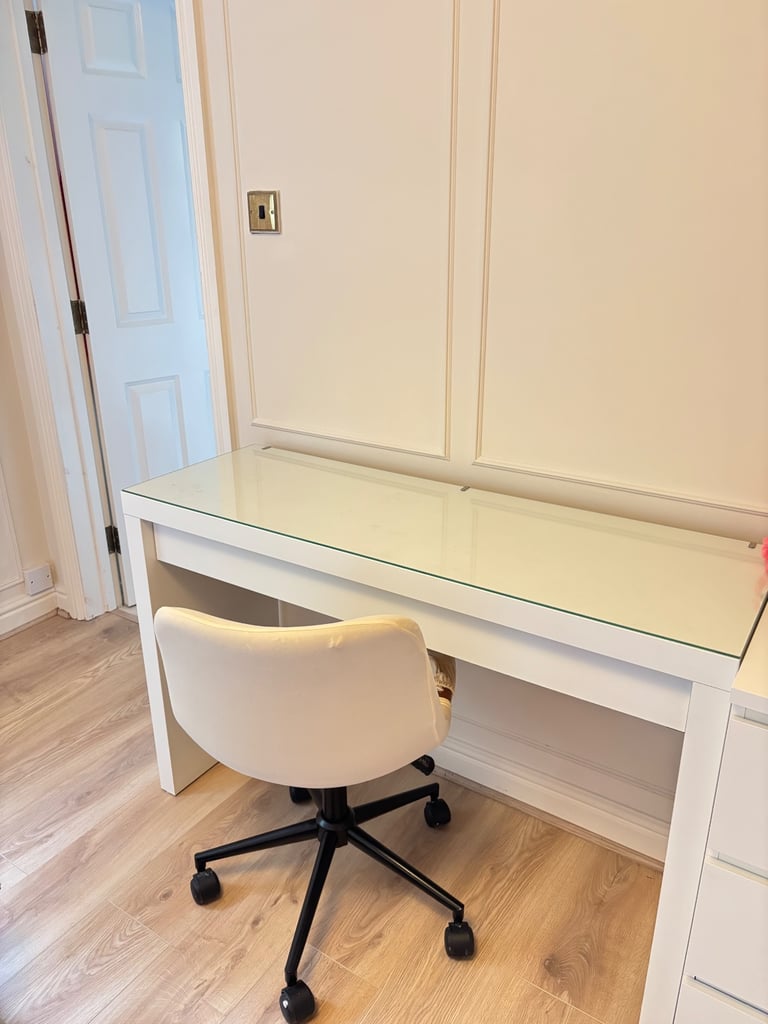 NEW assembled Ikea dressing table
