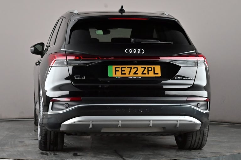  Audi Q4 E Tron 35 S Line Suv 5dr Electric Auto 55kwh 170 Ps Electric