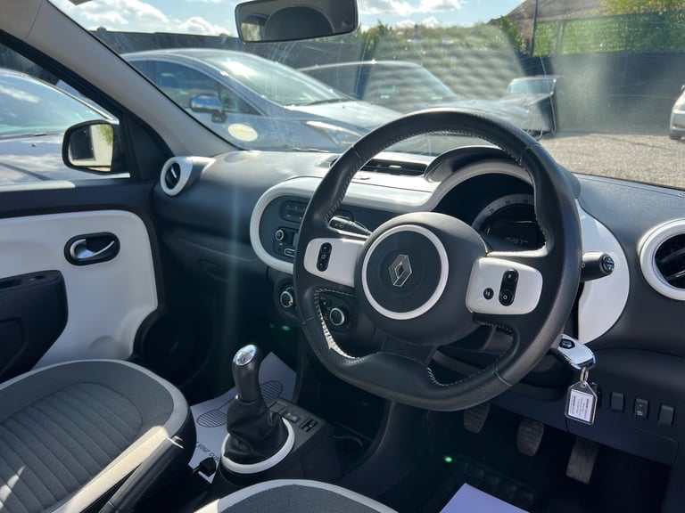 2016 Renault Twingo 1.0 SCE Dynamique 5dr [Start Stop] HATCHBACK Petrol Manual