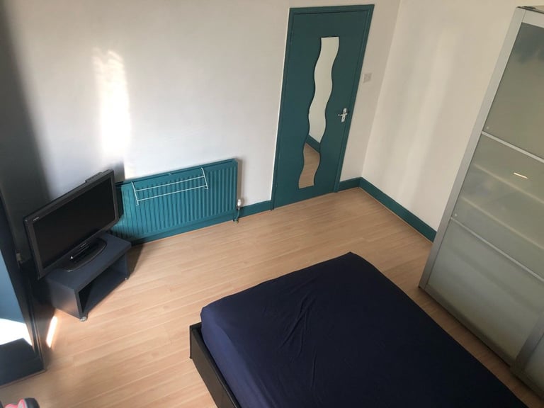 Spacious Double by Brixton & Camberwell