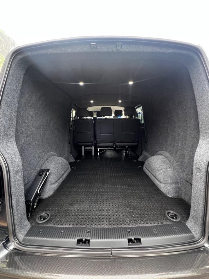 2023 Volkswagen Transporter 2.0 TDI 150 Highline combi van 5 door Combi Van 