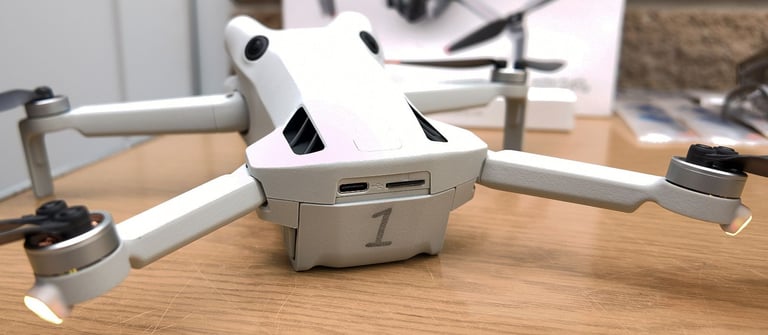 DJI Mini 4 Pro Fly More Combo With RC2 Controller + 18 months DJI Warranty