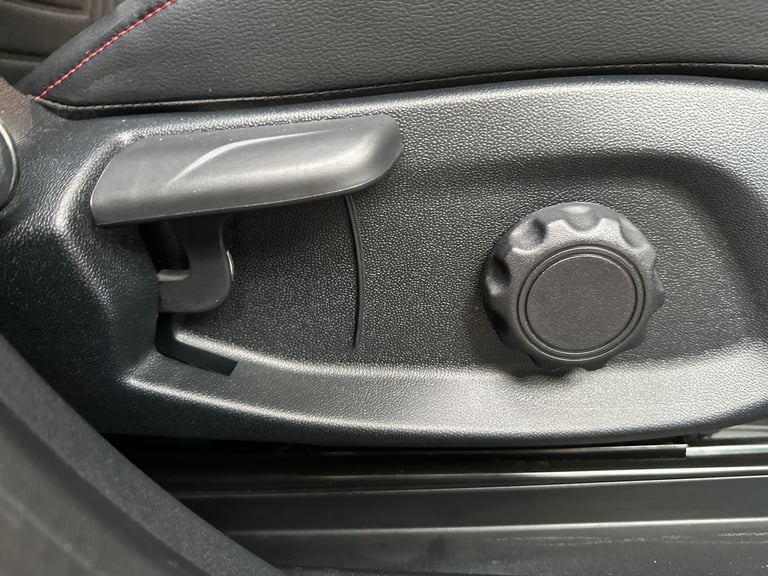 2024 Ford Puma 1.0 EcoBoost Hybrid mHEV ST-Line X 5dr HATCHBACK PETROL Manual