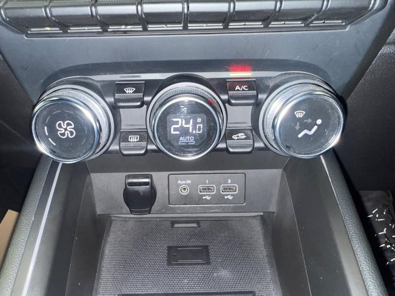 2022 Renault Clio 1.0 TCe Evolution Euro 6 (s/s) 5dr HATCHBACK Petrol Manual