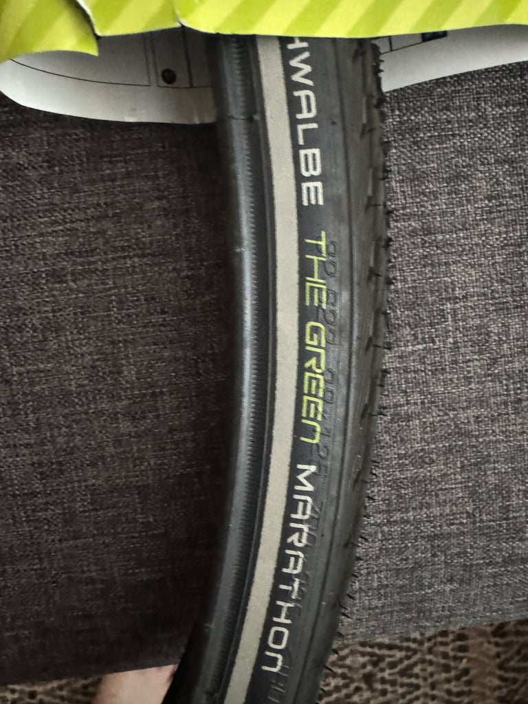 Schwalbe Marathon Green Tyre 700 x 32mm 