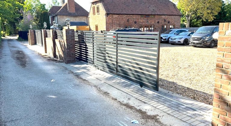 AUTOMATIC GATES