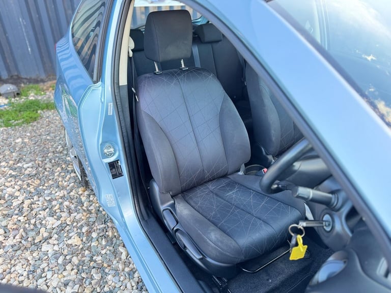 2011 Mazda Mazda2 1.3 TS Euro 5 3dr HATCHBACK Petrol Manual