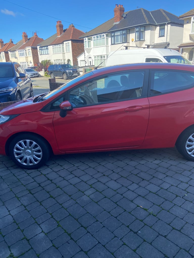 Ford, FIESTA, Hatchback, 2012, Manual, 1242 (cc), 3 doors