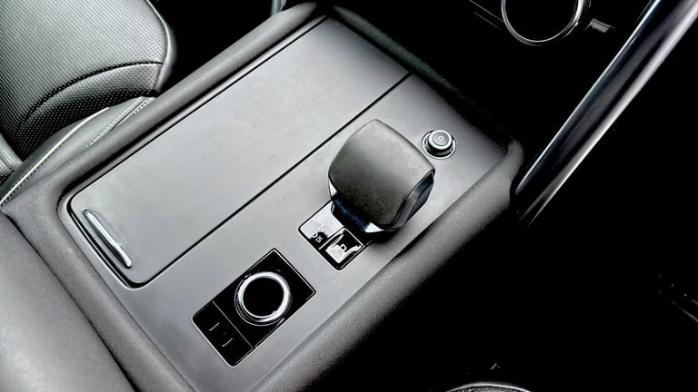 2021 Land Rover Discovery 3.0 D300 MHEV HSE SUV 5dr Diesel Auto 4WD Euro 6 (s/s) (300 ps) SUV Die...