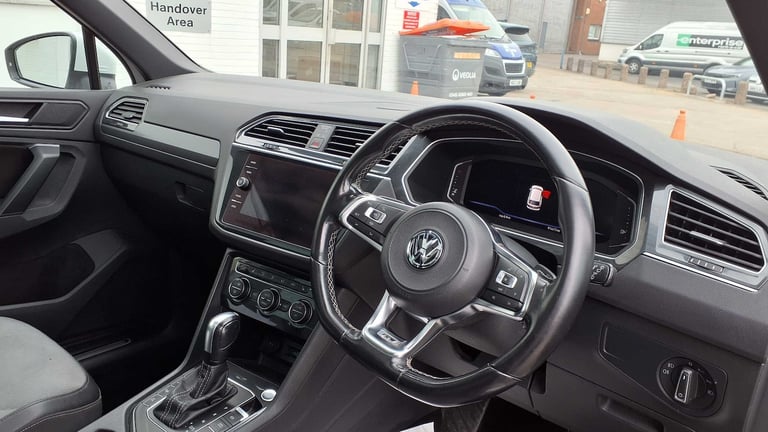 2020 Volkswagen Tiguan 2.0 TDi 150 R-Line Tech 5dr DSG Estate Diesel Automatic