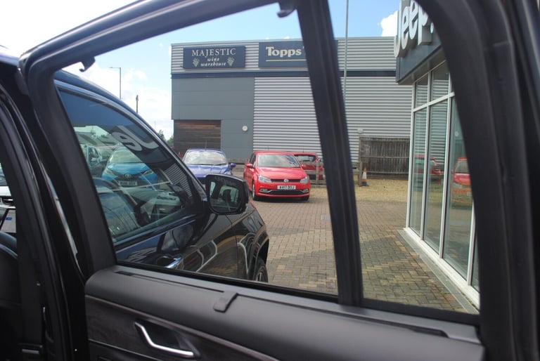 2023 Jeep Grand Cherokee 2.0 Turbo 4xe PHEV Overland 5dr Auto Station Wagon Petrol Parallel PHEV ...