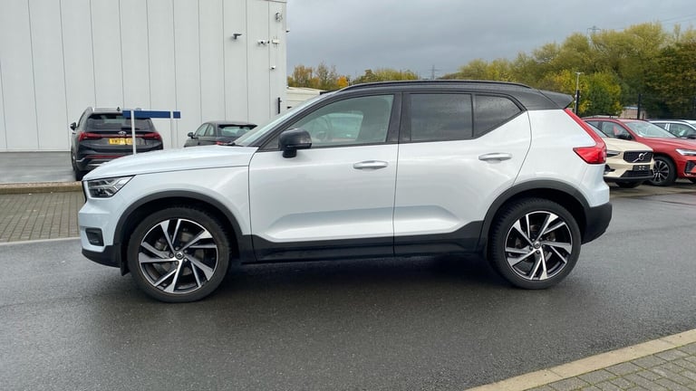 2021 Volvo XC40 2.0 B4P R DESIGN Pro 5dr Auto ESTATE PETROL Automatic