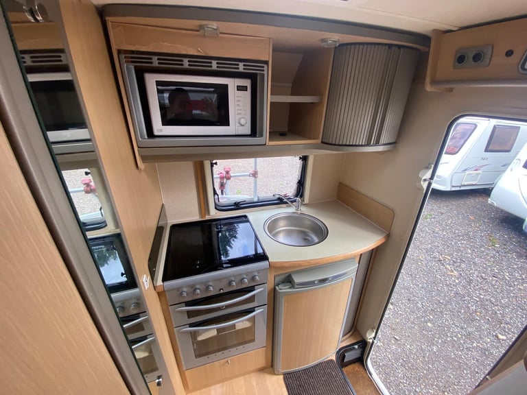 FIAT DUCATO BESSACAR E530 - LARGE 2 BERTH - 22k MILES - VGC 