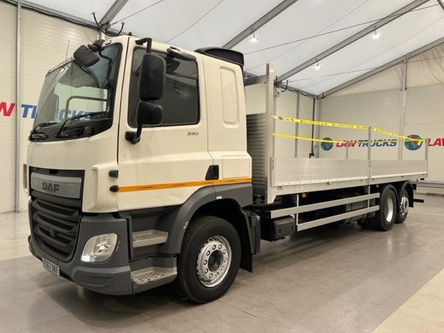 DAFCF 330 6x2 Rear Lift Dropside Scaffolding Truck