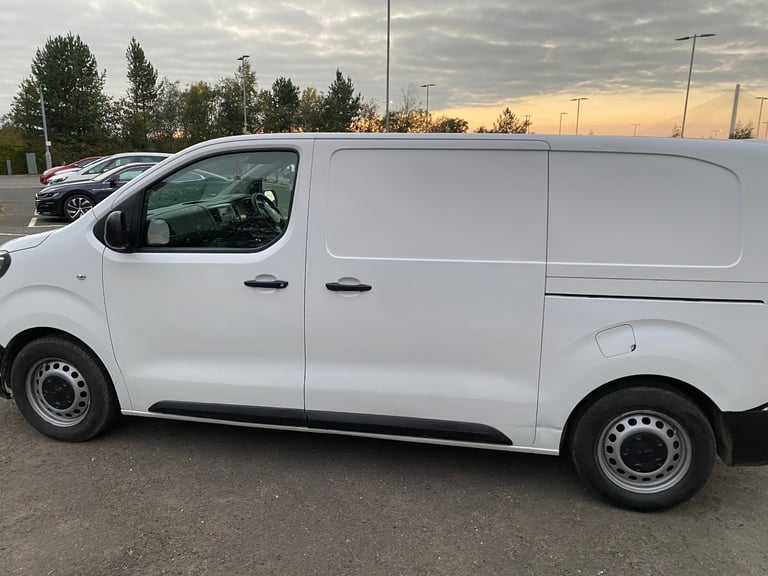 Peugeot, EXPERT, 1.6 hdi 2018 ulez compliant full year mot  