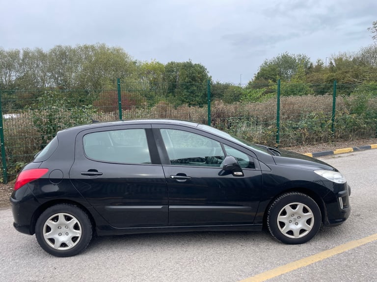 PEUGEOT 308 1.6 HDI S 10 REG BLACK 5 DOOR MOT JULY 27TH 2026 TAX £35 SERVICE HISTORY 60+MPG
