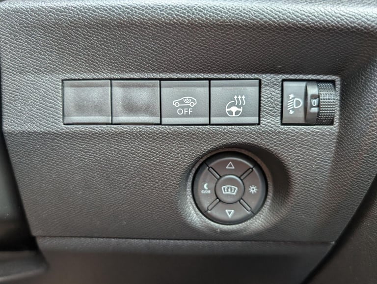 2023 Citroen C4 1.2 PureTech C-Series Edition Euro 6 (s/s) 5dr HATCHBACK Petrol Manual