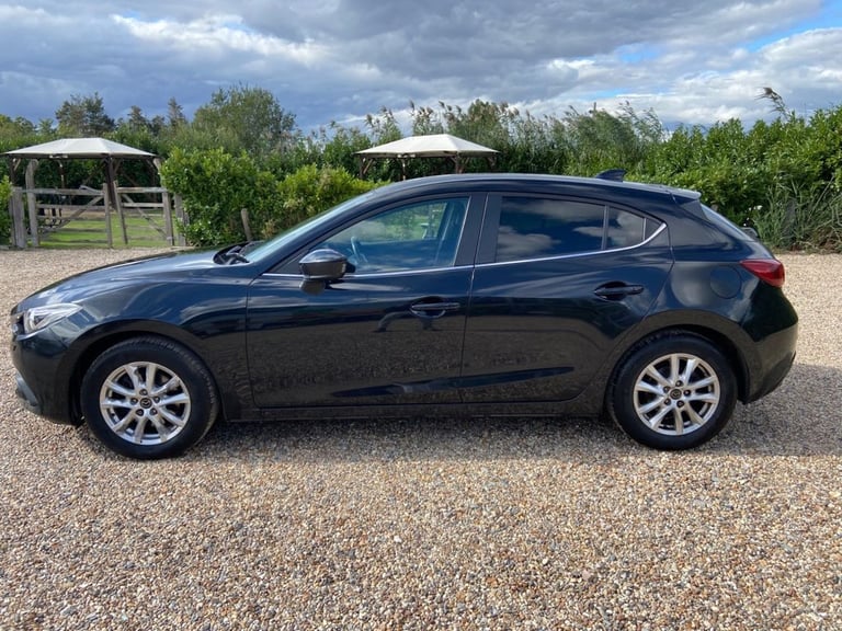 2015 Mazda Mazda3 2.0 SE-L 5dr Auto HATCHBACK PETROL Automatic