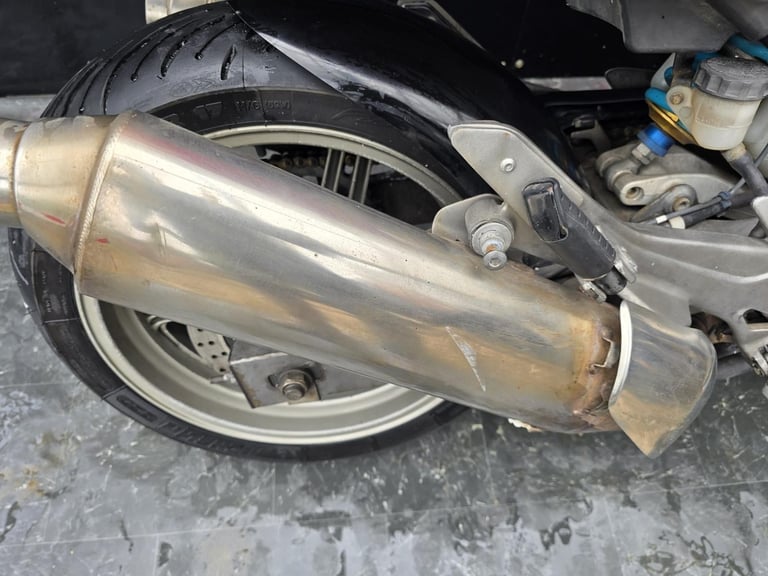 HONDA CBF 1000 A-8 PROJECT BIKE HPI CLEAR