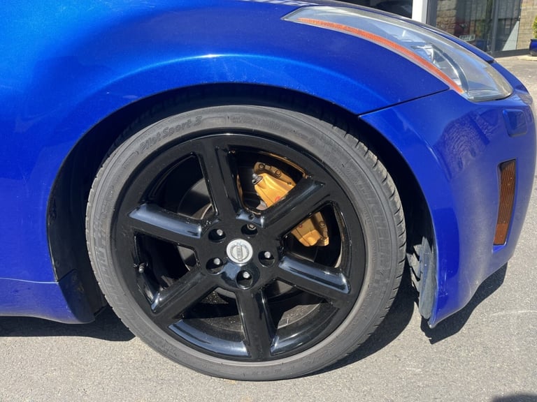 2005 Blue Nissan 350Z Convertible 3.5 V6