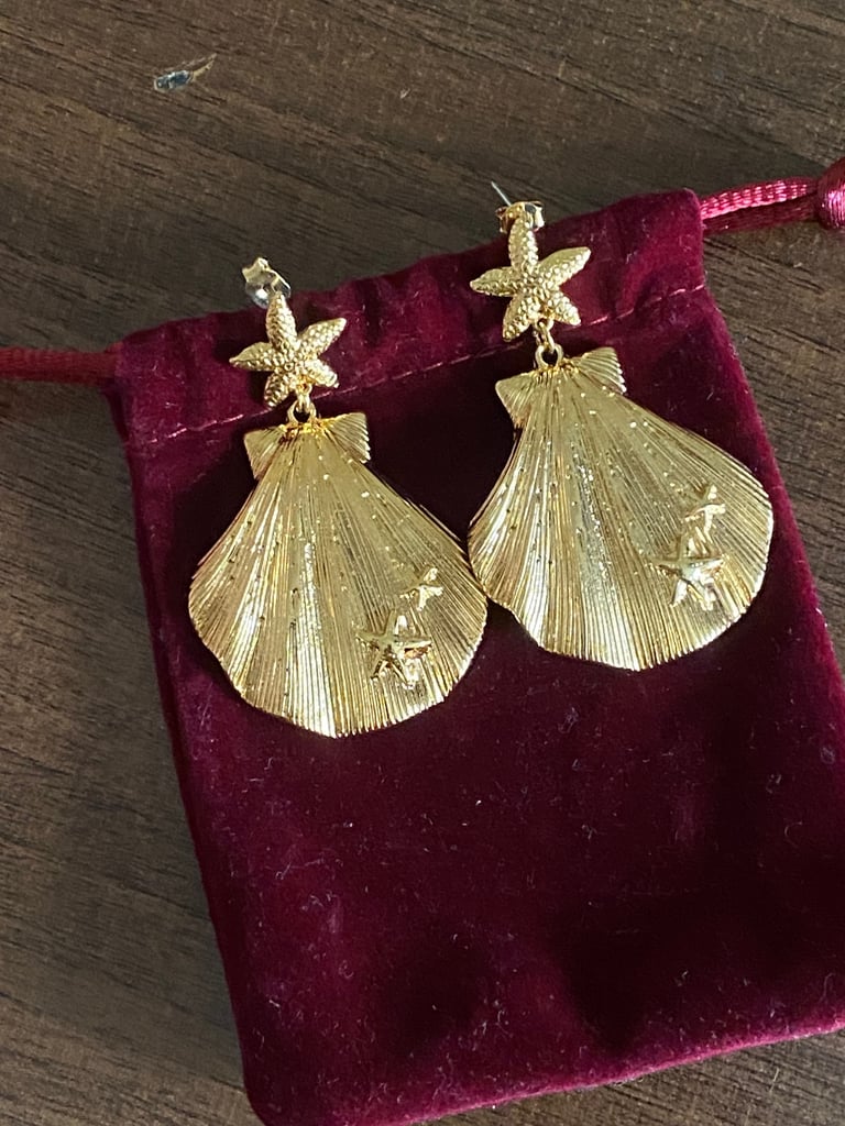 image for Vintage gold shell earrings 