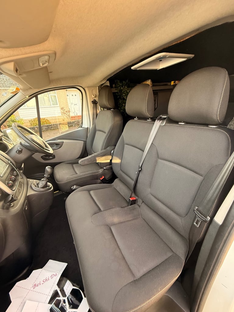 Renault, TRAFIC, Panel Van, 2015, Manual, 1598 (cc)