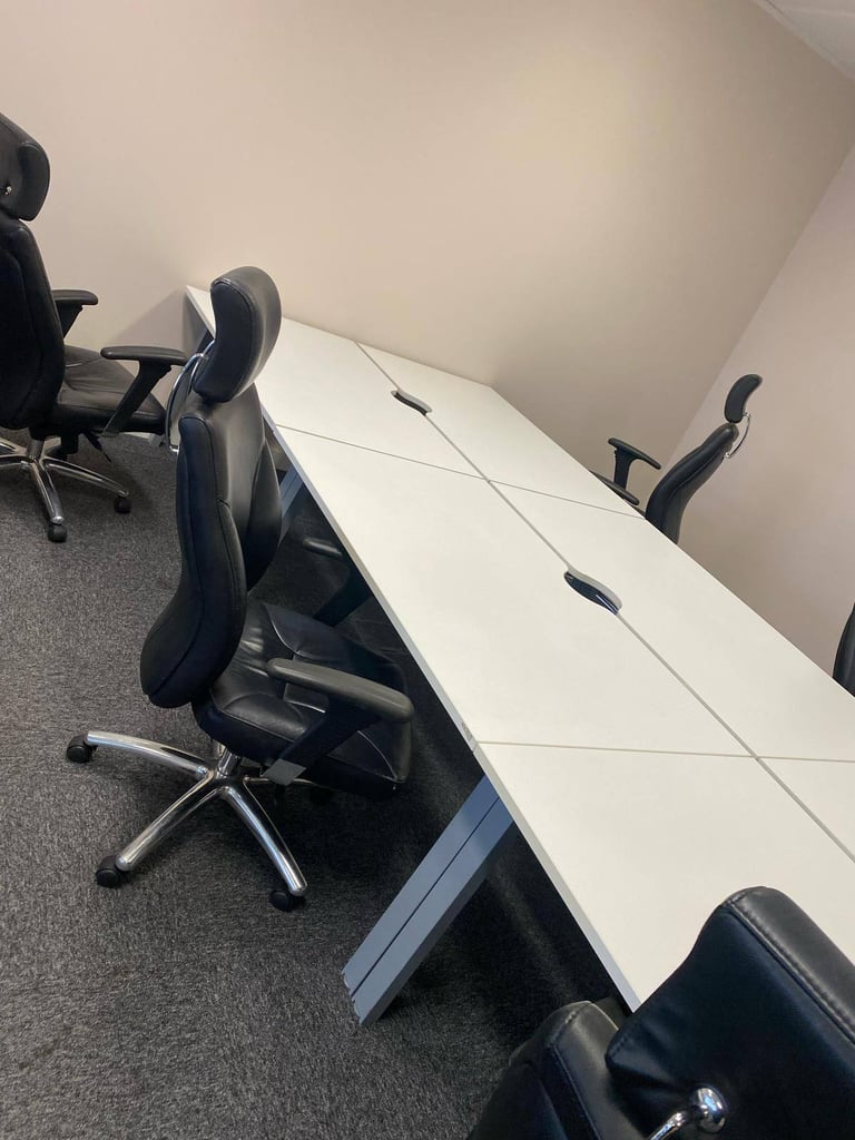 Office furniture desks 1400mm