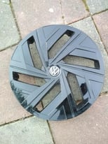VW ID 4 ELECTRIC VEHICLE WHEEL TRIM / HUB CAP IN BLACK DIAMETER 52 cm