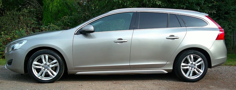 2012 Volvo V60 1.6 D2 SE Lux Estate 5dr Diesel Manual Euro 5 (s/s) (115 ps)