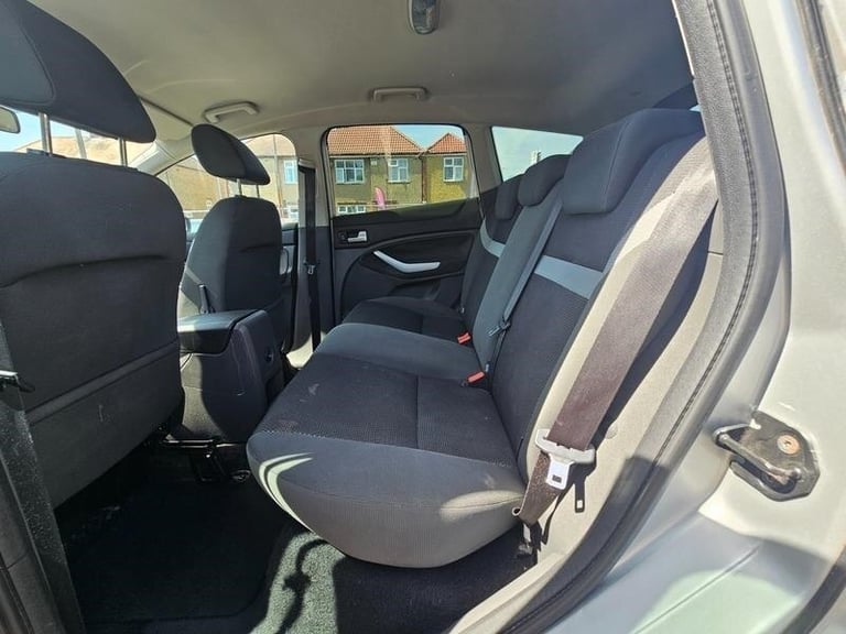 2010 Ford Kuga 2.0 TDCi Zetec 2WD Euro 4 5dr ESTATE Diesel Manual