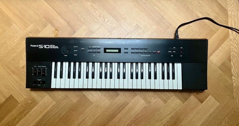 image for Roland S-10 12 Bit 1980's Keyboard Sampler