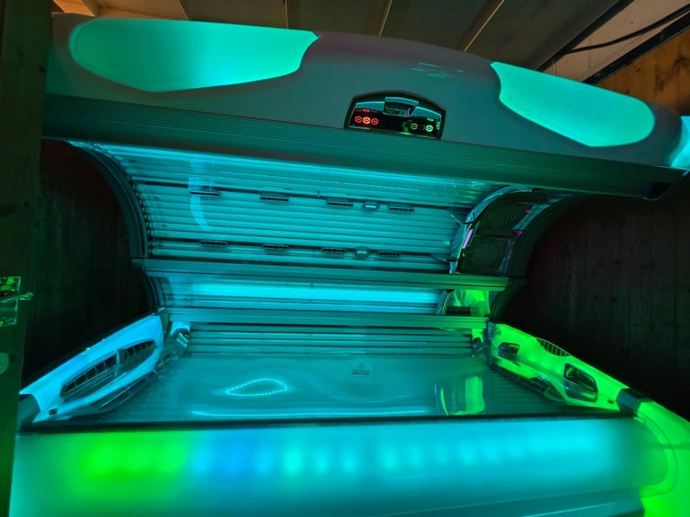 image for Megasun 6800 Intellisun Sunbed