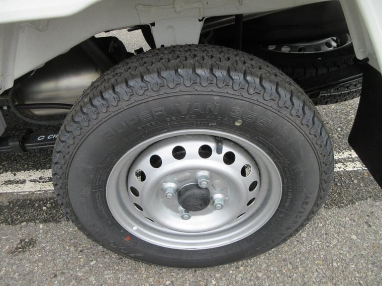 2024 Daihatsu Hijet 4WD MANUAL 660cc KEI MINI TRUCK DELIVERY MILEAGE Truck Petrol Manual