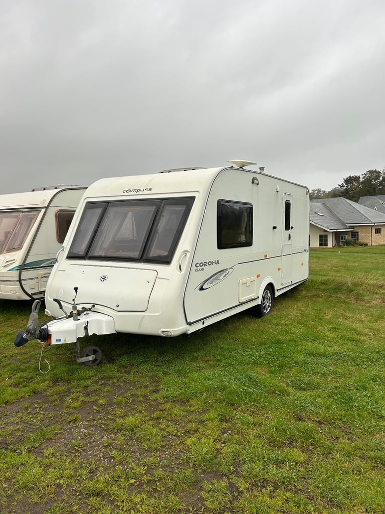 2010 Compass corona 