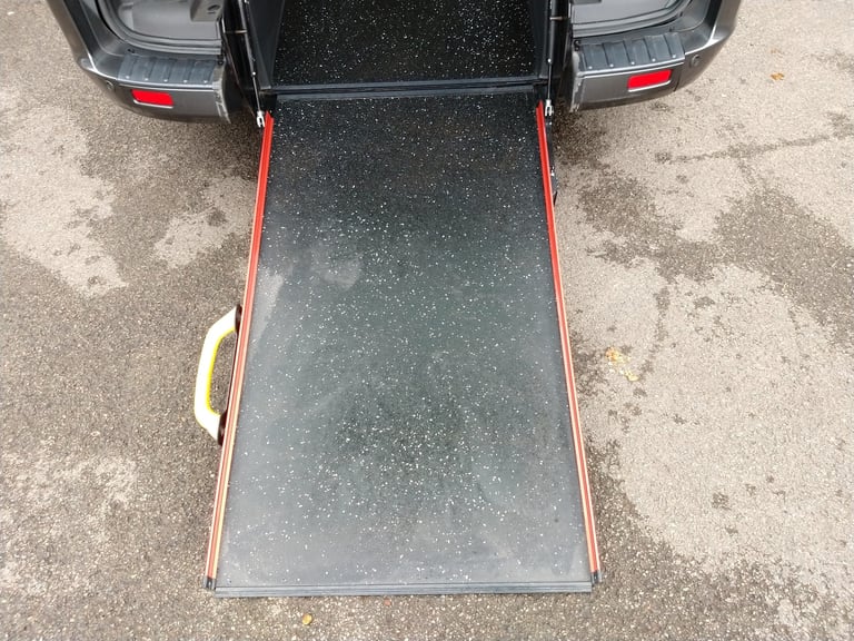 2018 Ford Tourneo Custom 2.0 TDCi Titanium Wheelchair Accessible Vehicle. Wheelchair Accessible V...