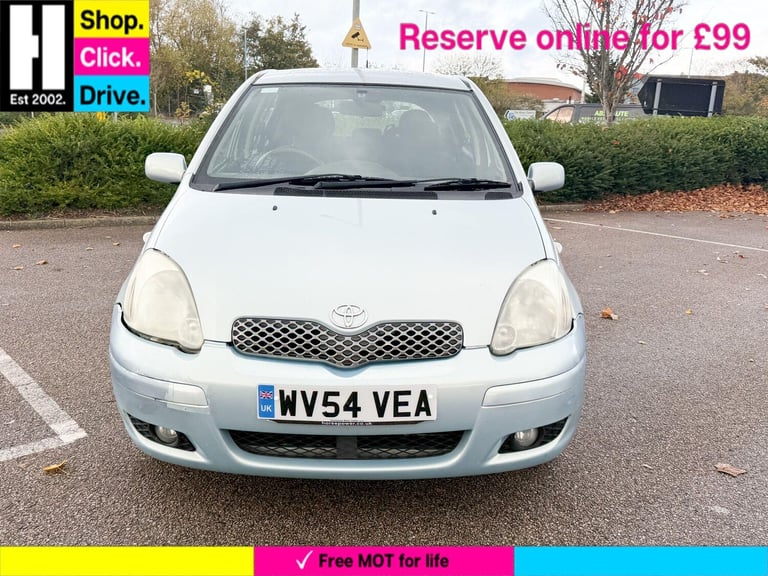 Toyota Yaris 1.3 VVT-i Blue Hatchback 5dr Petrol Manual (133 g/km, 85 bhp) Petrol Manual - Image 11