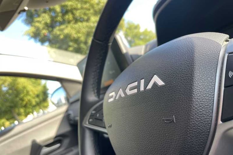 2023 Dacia Sandero 1.0 TCe Expression Hatchback 5dr Petrol CVT Euro 6 (s/s) (90 ps) Hatchback Pet...