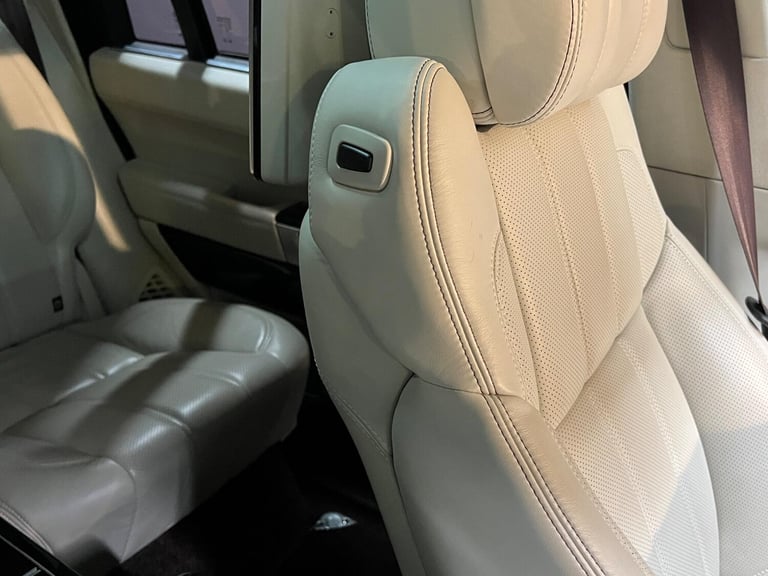 2017 Land Rover Range Rover 4.4 SD V8 Autobiography Auto 4WD Euro 6 (s/s) 5dr LWB ESTATE Diesel A...